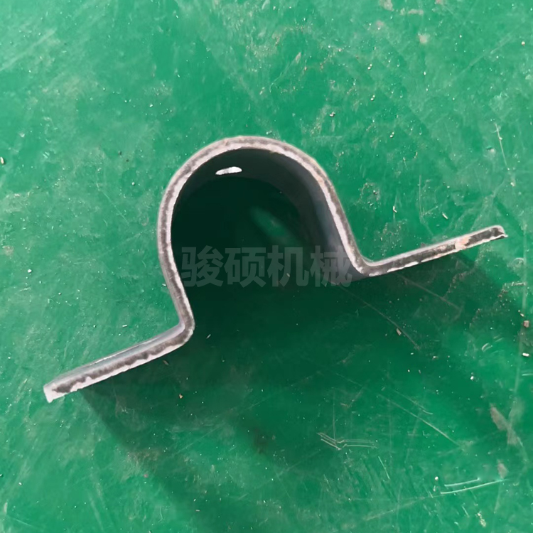 U型抱箍